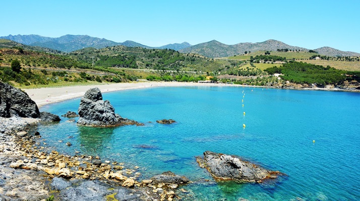   Contraste de colores en Cala Garvet  