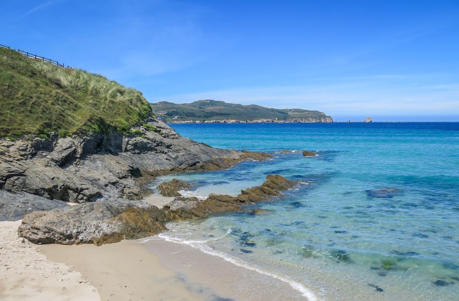 Rincones de la Playa de Los Molinucos