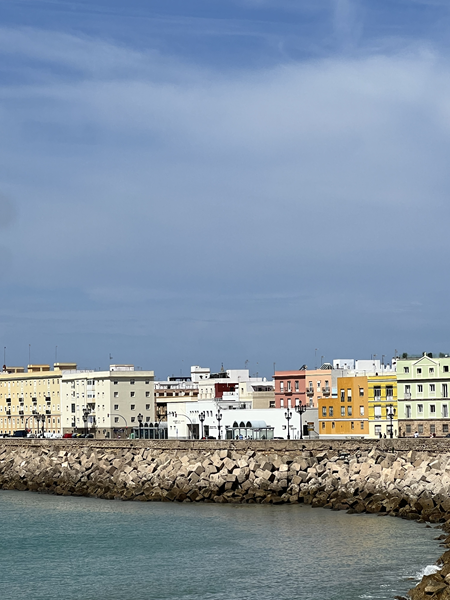 ¡El auténtico malecón de Cádiz!